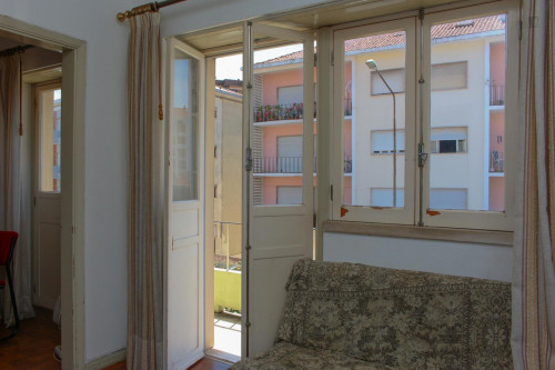 Único quarto em um apartamento de 5 quartos perto Escola Superior de Educação de Coimbra, os machos única - Gallery - 17