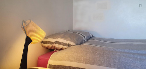 Fresh and welcoming double bedroom close to Jardim da Manga - Gallery - 8