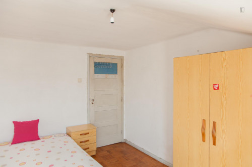 High-quality single bedroom within walking distance of Universidade de Coimbra  - Gallery -  2