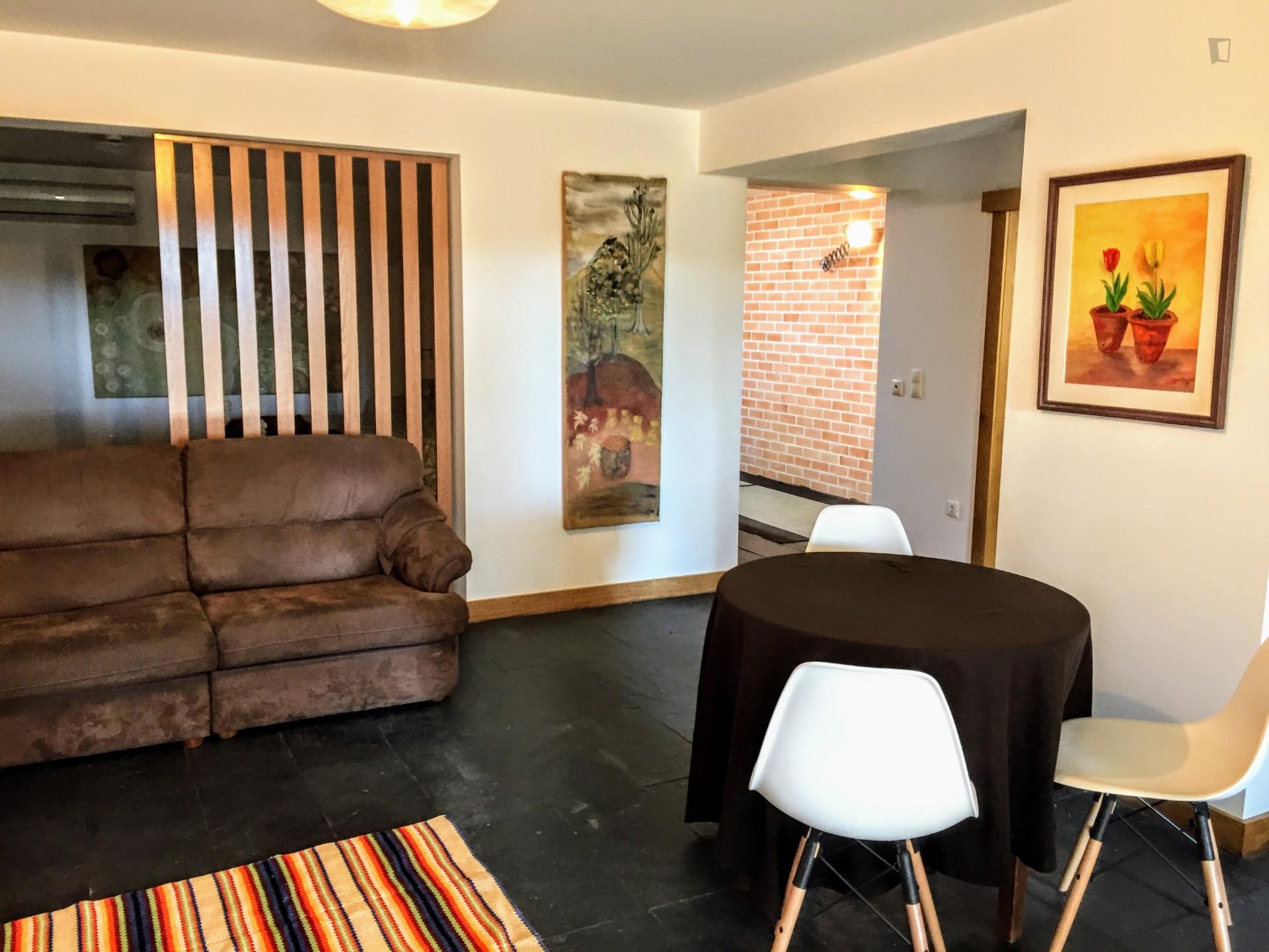 Studio, with outdoor area