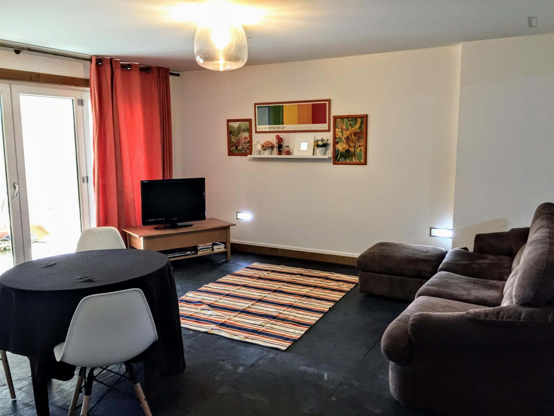 Studio, with outdoor area