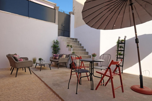 Appealing studio, part of a residence near Praça da República