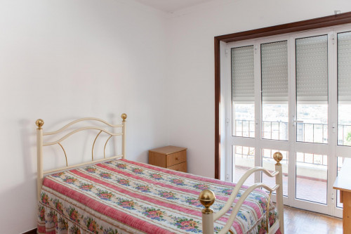 Nice single bedroom close to University of Coimbra  - Gallery -  1