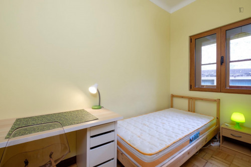 Welcoming single bedroom in Coimbra city center next to Sereia Garden - Gallery - 20