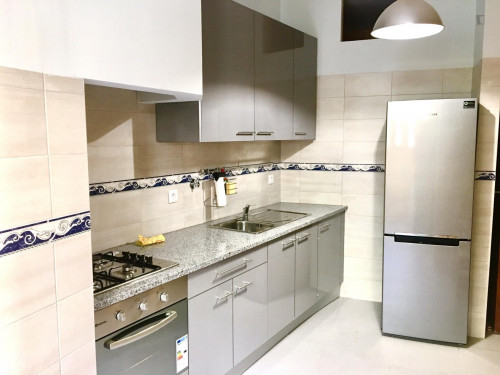 Welcoming single bedroom in Coimbra city center next to Sereia Garden - Gallery - 11