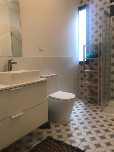 Very nice double bedroom in 5-bedroom apartment - Gallery - 13