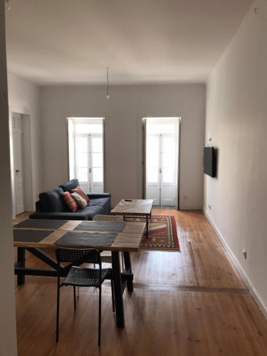 Neat single ensuite bedroom in the centre of Aveiro - Gallery - 18