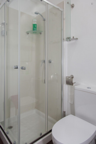 Contemporary studio flat, near the heart of Coimbra - Gallery - 21