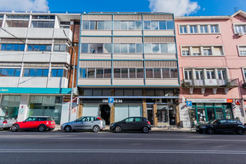 Contemporary studio flat, near the heart of Coimbra  - Gallery -  5