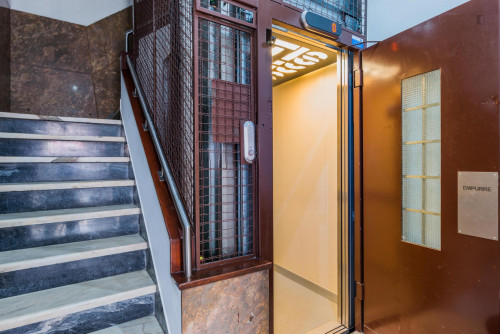 Contemporary studio flat, near the heart of Coimbra