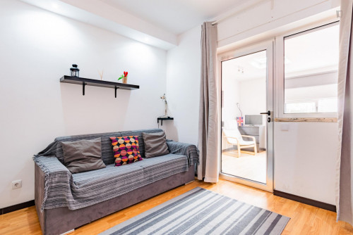 Contemporary studio flat, near the heart of Coimbra - Gallery - 18
