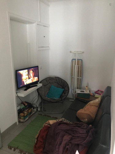 Cool double bedroom close to Instituto Politécnico de Coimbra - Escola Superior de Educação de Coimbra