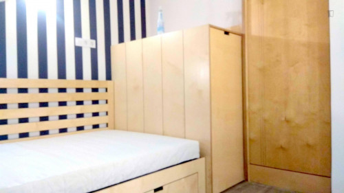Homely room in a 9-bedroom apartment (private bathroom) - Gallery - 25