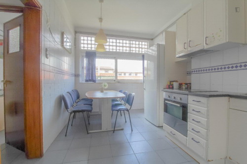 Homely room in a 9-bedroom apartment (private bathroom) - Gallery - 30