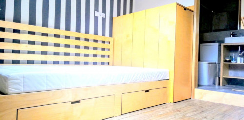 Homely room in a 9-bedroom apartment (private bathroom) - Gallery - 35