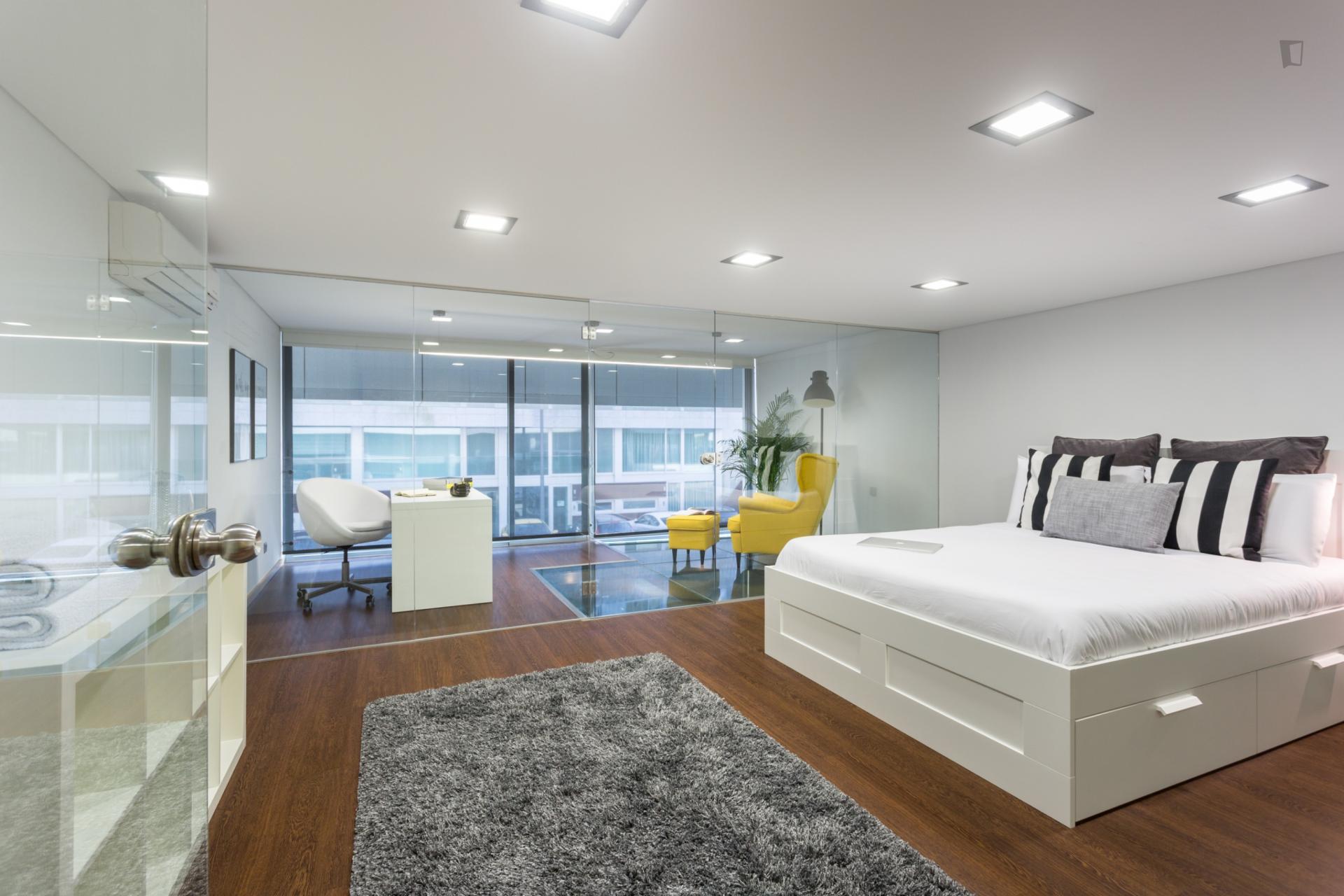 Luxury Urban Loft in safe neighborhood in the business center