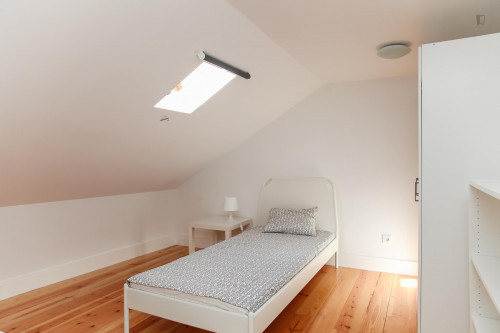 Attractive single bedroom near Universidade de Coimbra - Gallery - 28