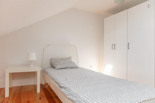 Attractive single bedroom near Universidade de Coimbra - Gallery - 25
