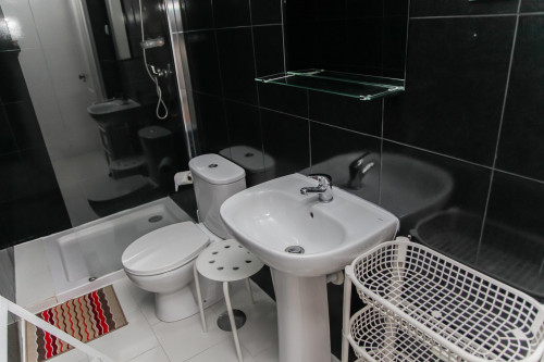 Very cute single bedroom near Universidade de Coimbra - Gallery - 43
