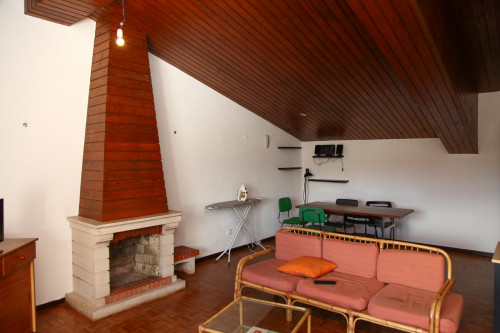 Cosy single bedroom in Santo António dos Olivais - Gallery - 27