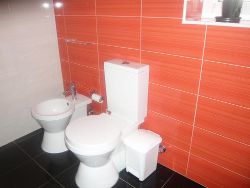 Room with private bathroom in Central area, polo 1 and 3