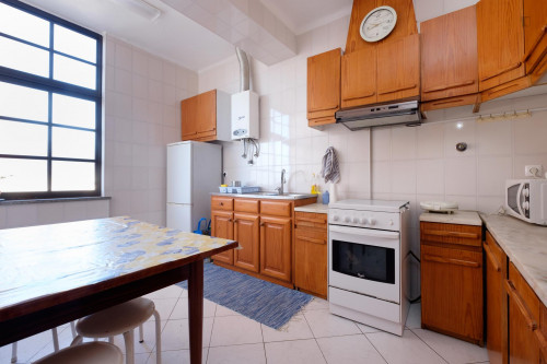 Comfortable single bedroom close to Instituto Superior de Engenharia de Coimbra - Gallery - 10