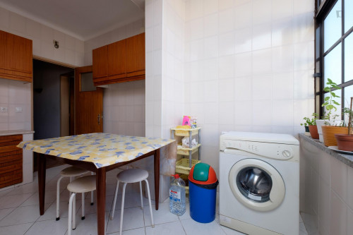Comfortable single bedroom close to Instituto Superior de Engenharia de Coimbra - Gallery - 9