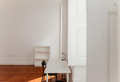 Single bedroom, with balcony, near Universidade de Coimbra - Gallery - 26