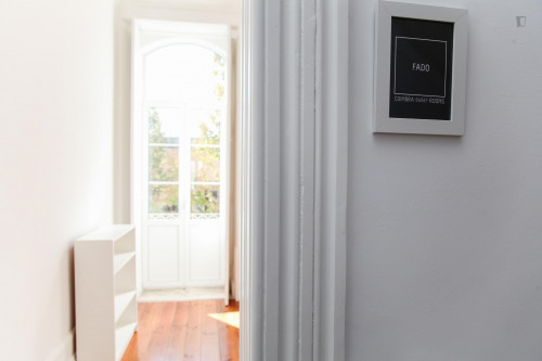 Single bedroom, with balcony, near Universidade de Coimbra - Gallery - 28