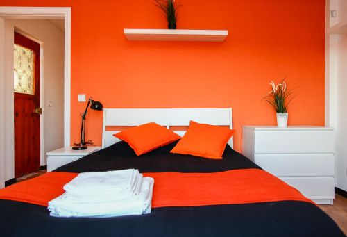 Cool looking 1-bedroom flat close to Universidade de Coimbra - Gallery - 12