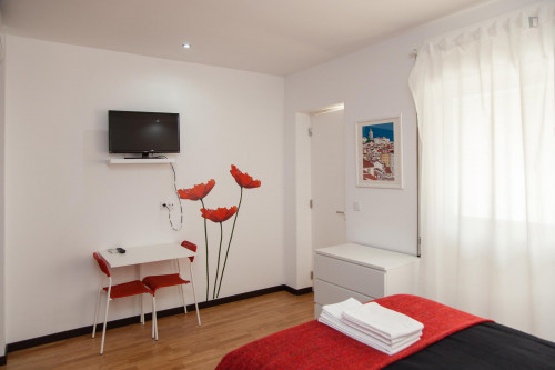 Fashionable studio in the Santa Cruz area, near Universidade de Coimbra - Gallery - 23