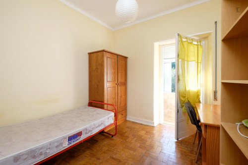 Charming Single Bedroom Only From June To September - 2