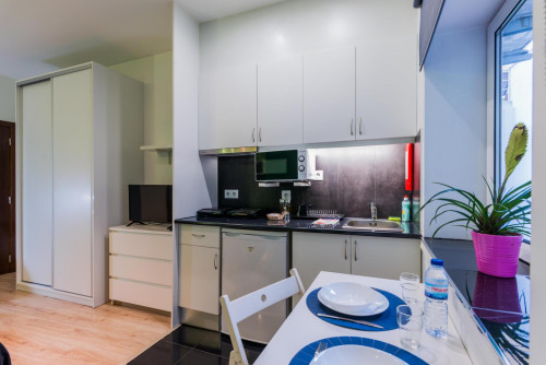Beautiful Studio not far from the city center - Gallery - 9