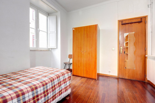 Pleasant single bedroom near Universidade de Coimbra  - Gallery -  2