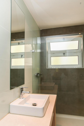 Single bedroom in Coimbra - Celas - Gallery - 13