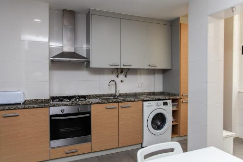 Single bedroom in Coimbra - Celas - Gallery - 11