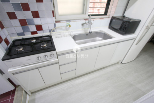 2 Bedrooms - Gallery - 22