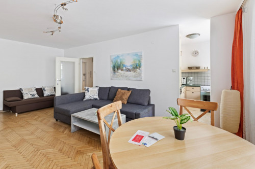 Beautiful 1-bedroom apartment near Nestroyplatz metro station  - Gallery -  5