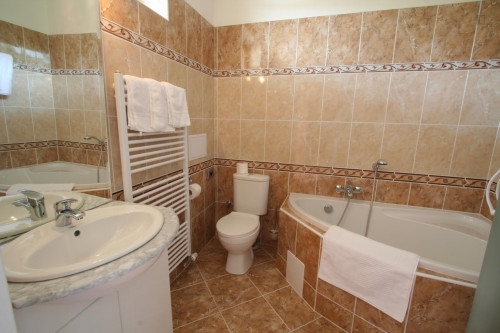 1-Bedroom apartment in a residence near Jana Masaryka transport stop  - Gallery -  5