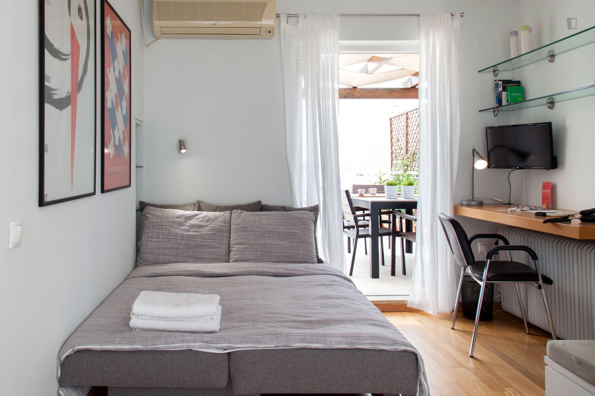 Modern studio in Kolonaki with breathtaking view