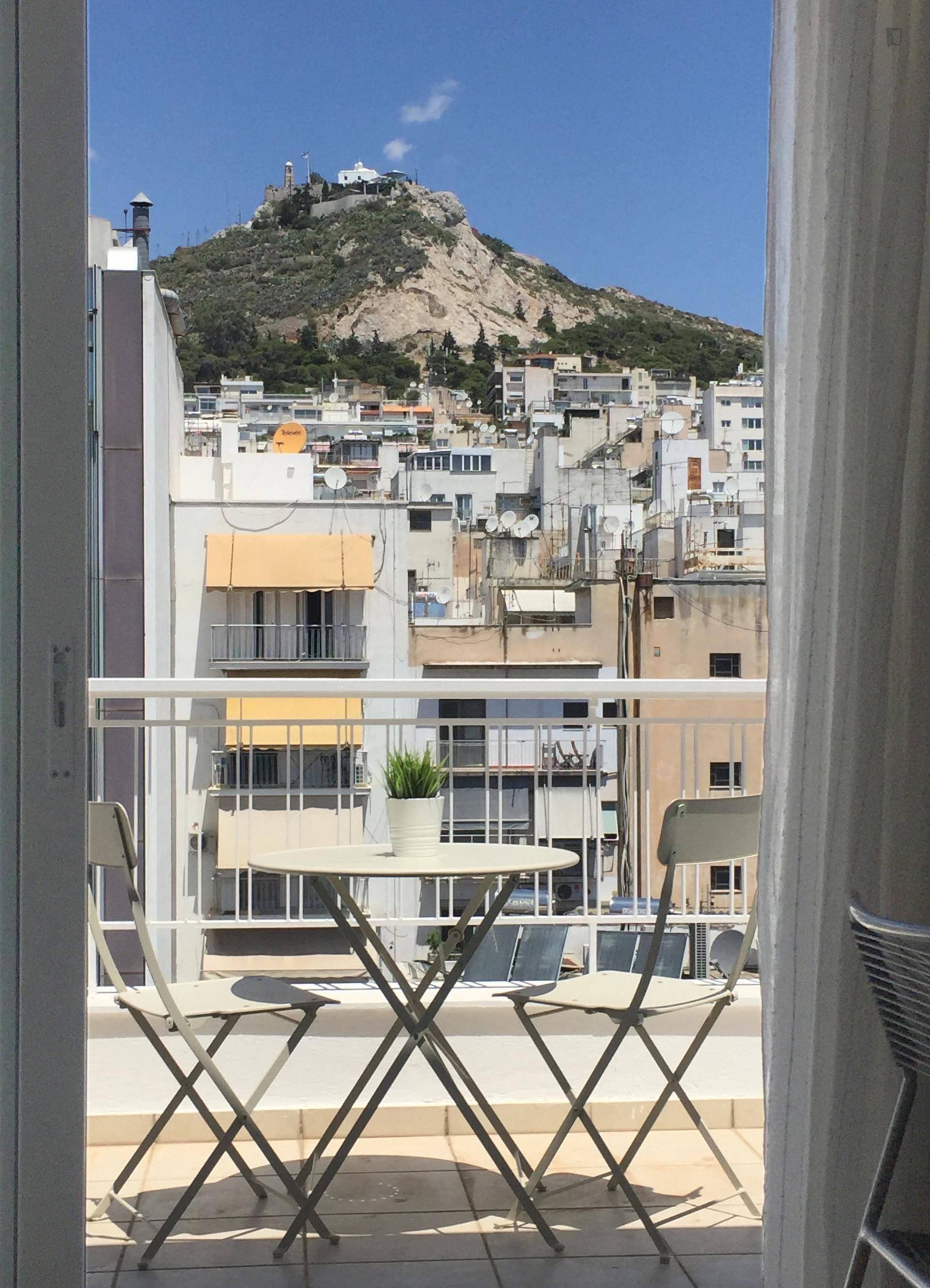 Modern studio in Kolonaki with breathtaking view