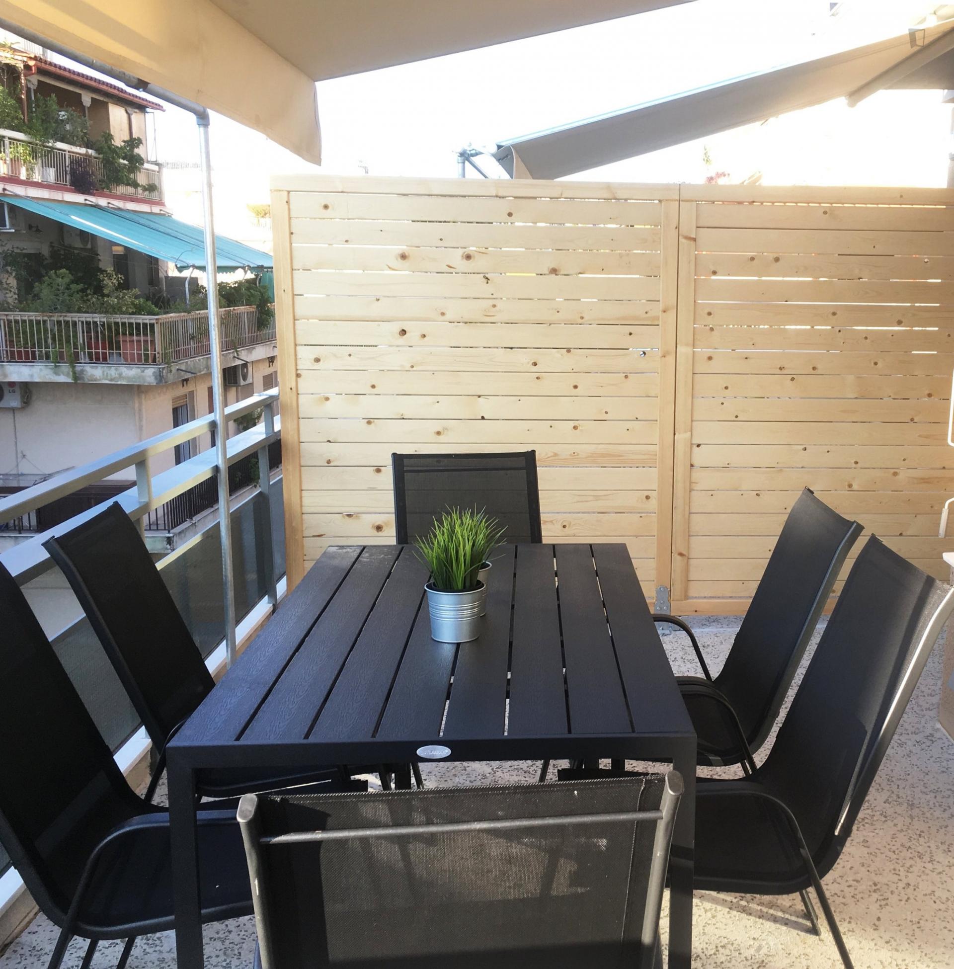 Modern duplex 1-bedroom flat near Alexandras Avenue