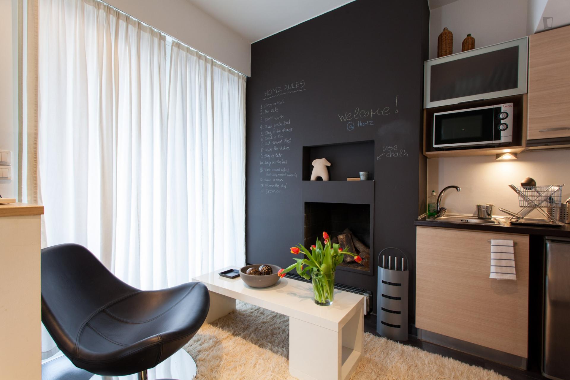 Comfy studio near Alexandras Avenue