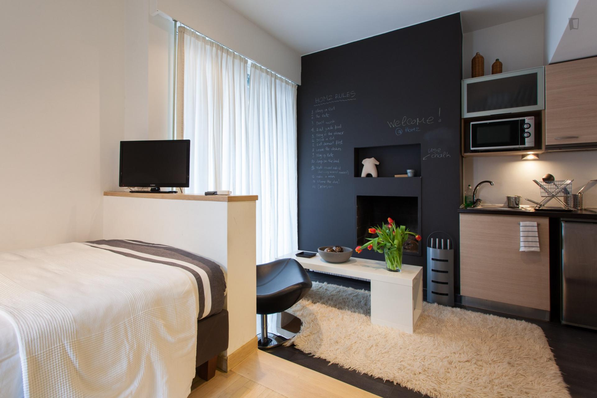 Comfy studio near Alexandras Avenue