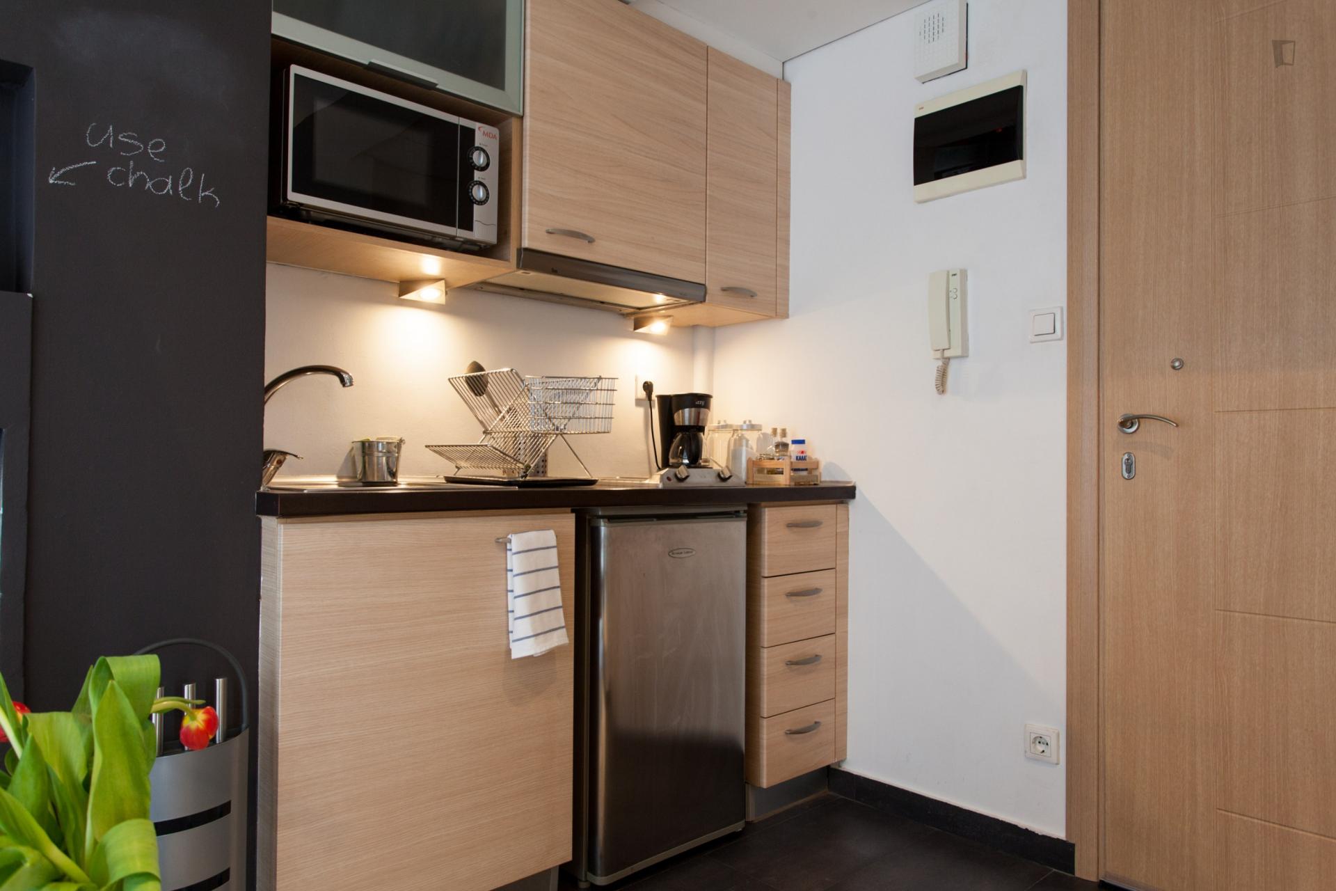 Comfy studio near Alexandras Avenue