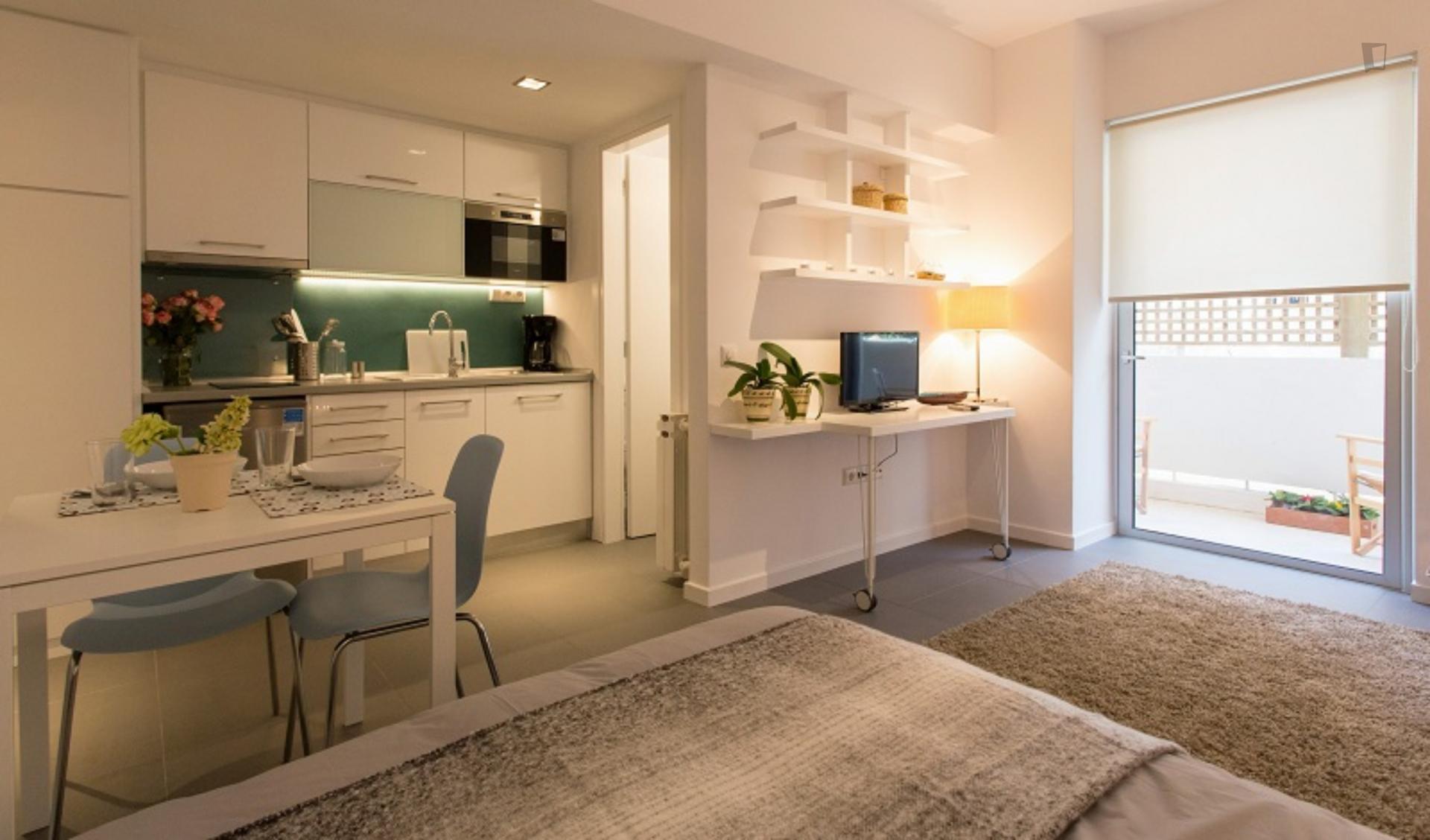 Stylish studio 2 blocks away from the sea, in Palaio Faliro