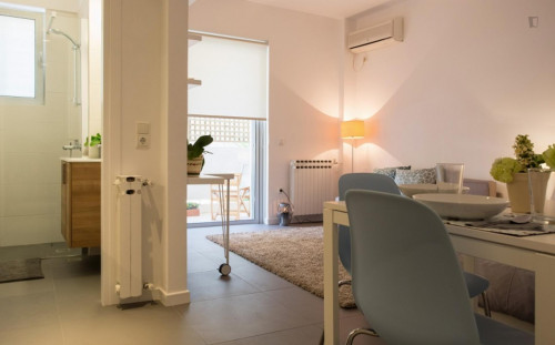 Stylish studio 2 blocks away from the sea, in Palaio Faliro - Gallery - 8