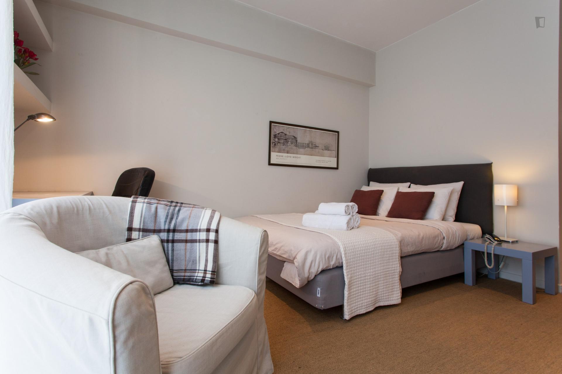 Charming studio near Alexandras Avenue