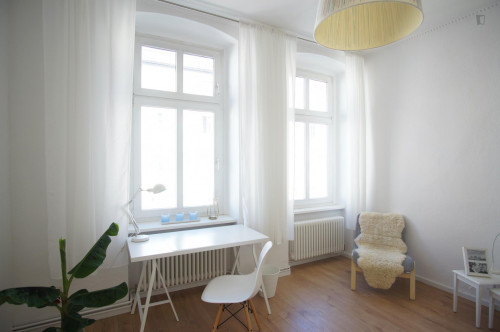 Welcoming spacious room in 3-bedroom flat near East Side Gallery - Gallery - 26