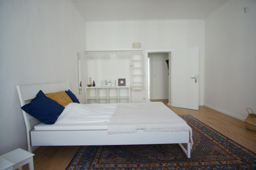 Welcoming spacious room in 3-bedroom flat near East Side Gallery - Gallery - 22